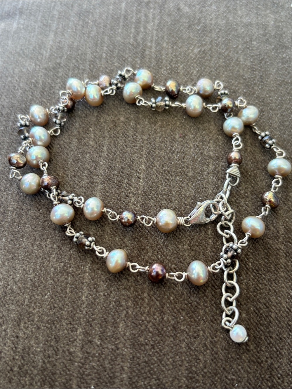 .925 Sterling Silver Elegant Grey and Brown Pearl Necklace - Fine Jewelry